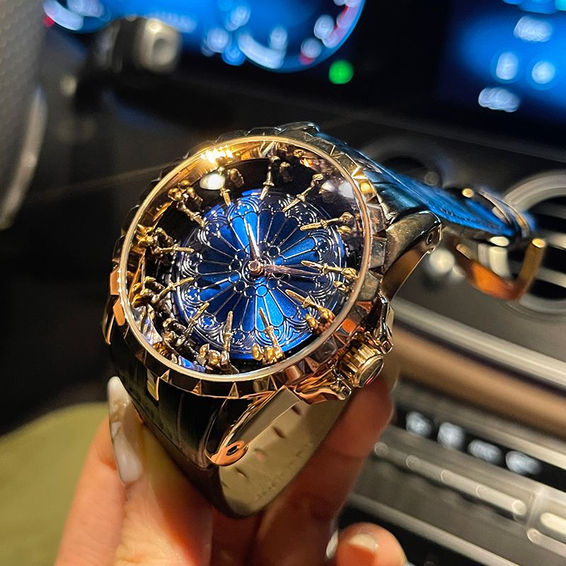 Men Accessories Brands - Luxurious and Elegant Men's Watch, Twelve