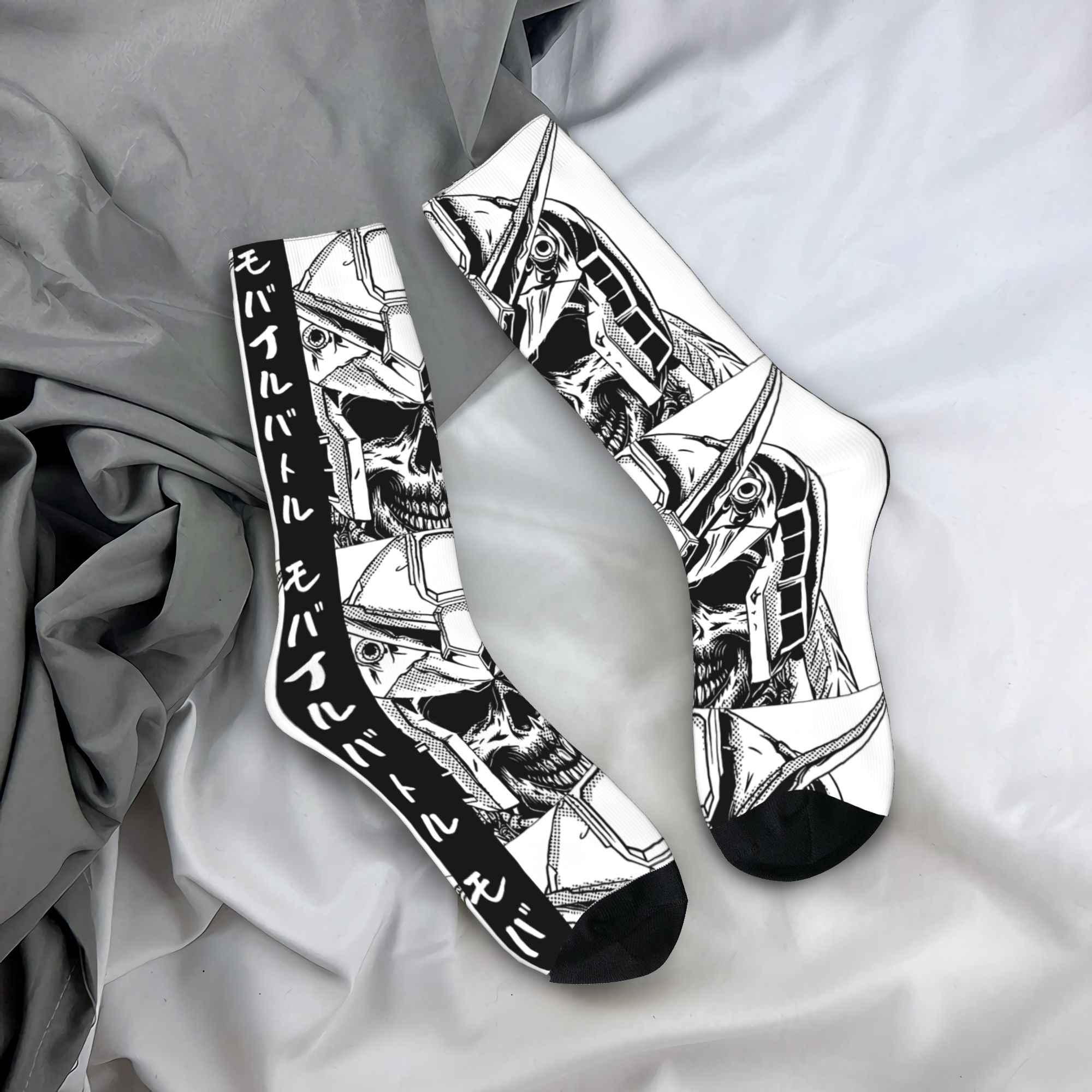 Men Accessories Ideas - MOBILE SUIT GUNDAMs manga anime Socks