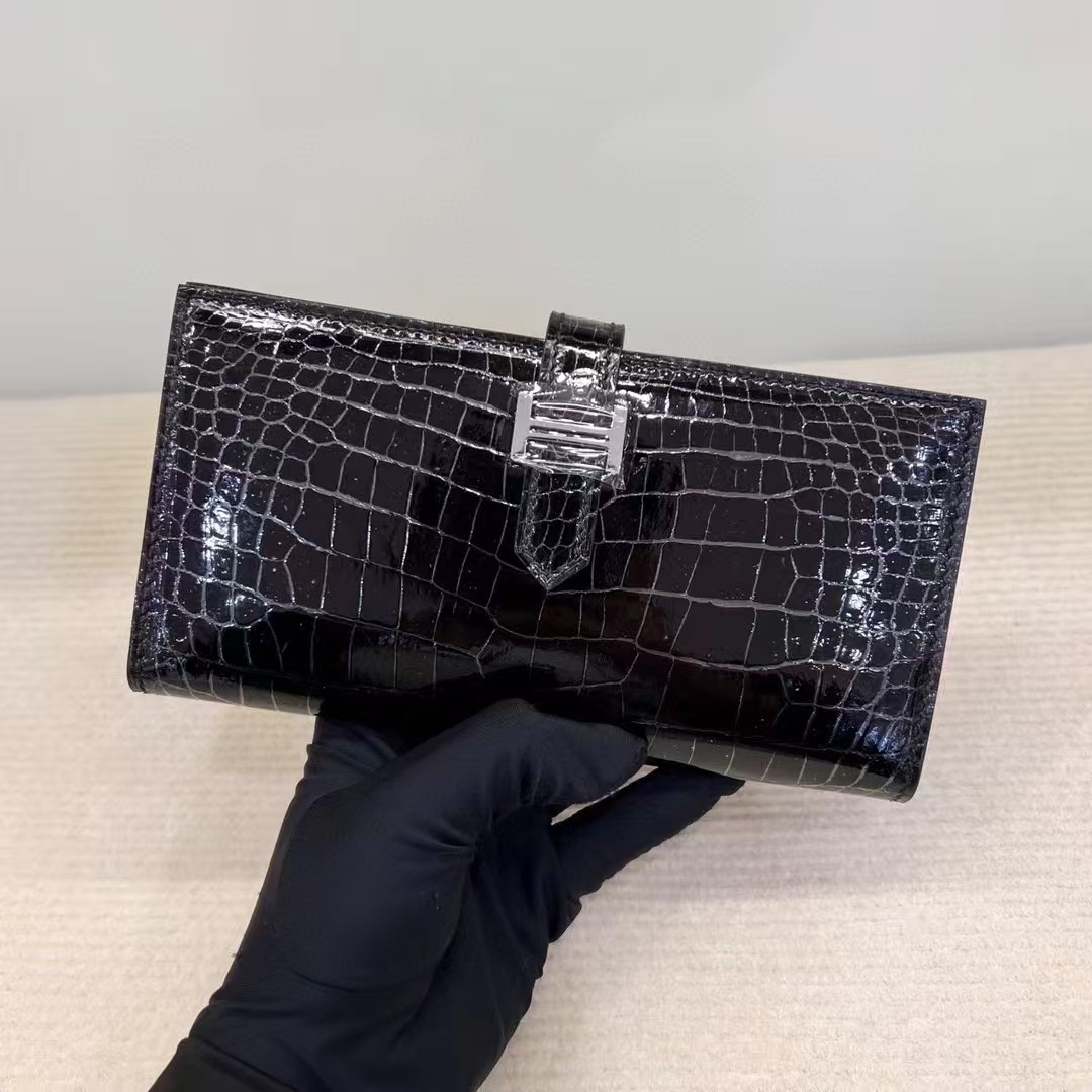 High Glossy Genuine Crocodile  - Men Accessories Photos recension och pris