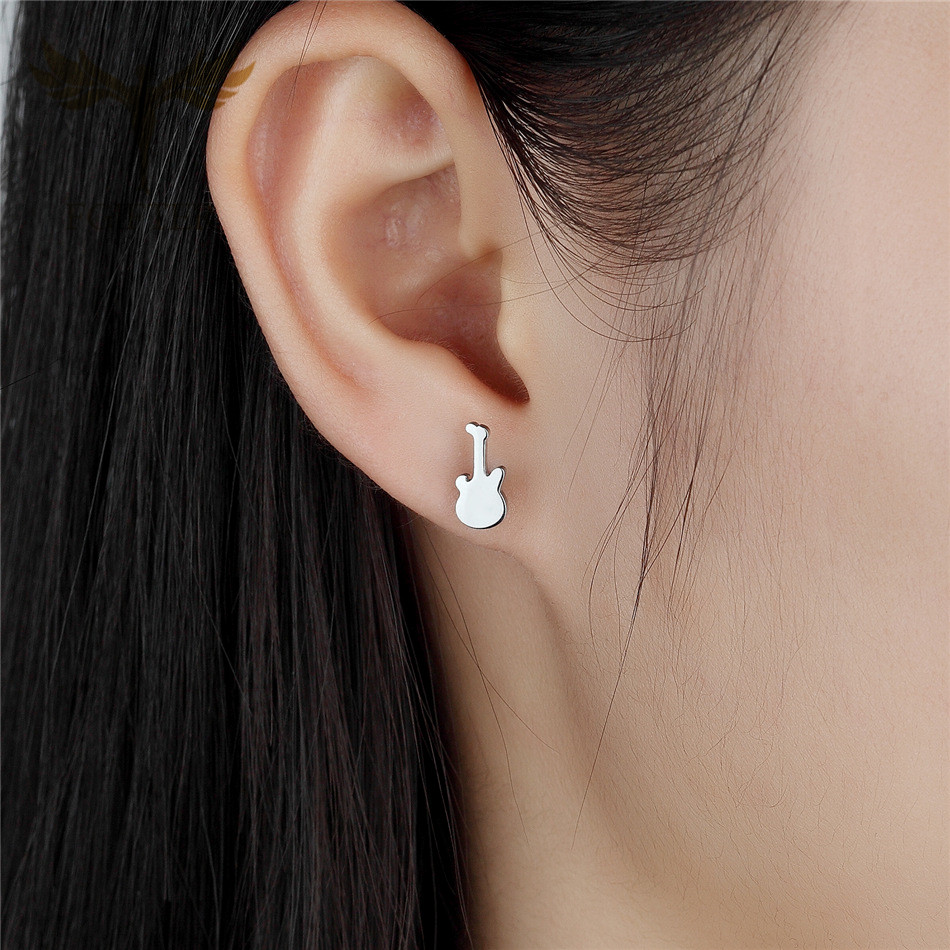 12 Pairs Music Guitar Earrings - Men Accessories Store recension och pris